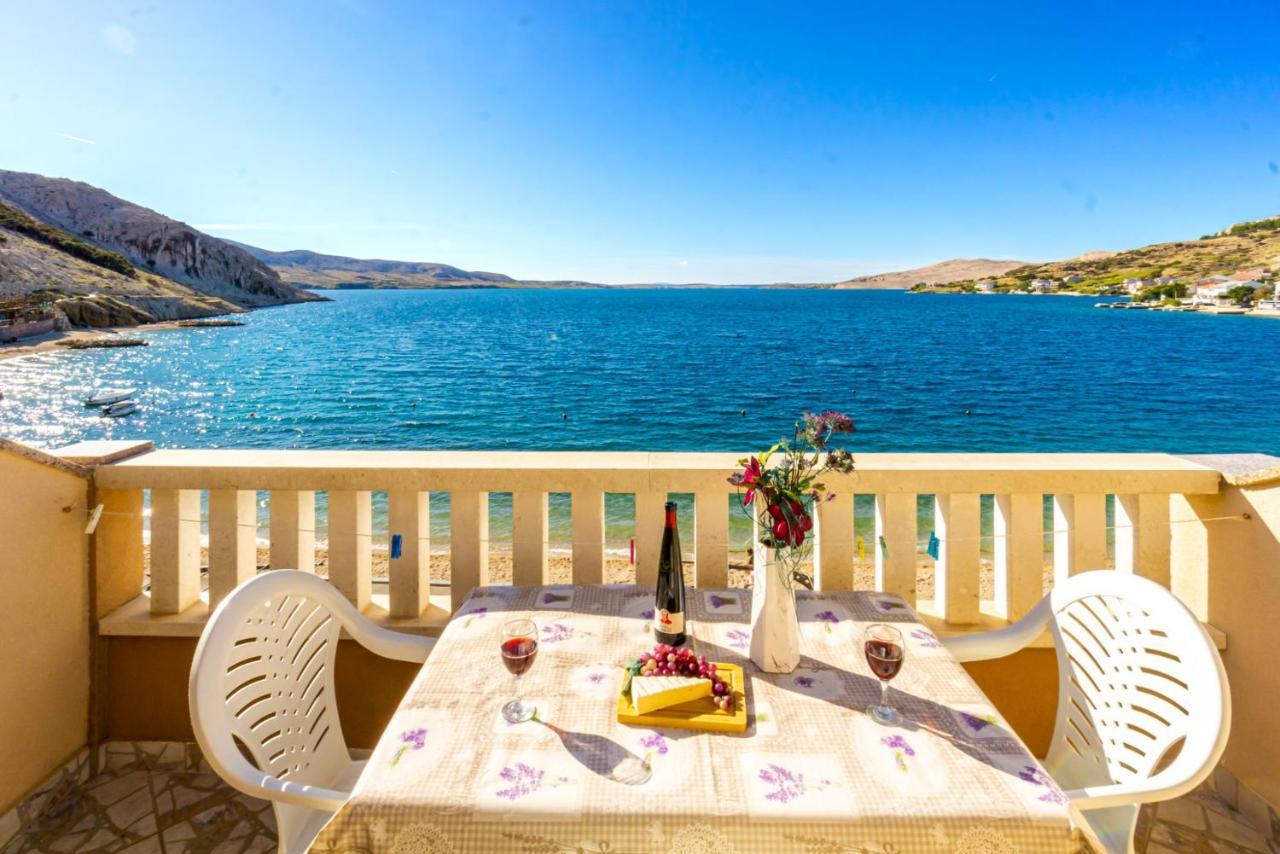 Kustic At The Beach Metajna Exterior photo