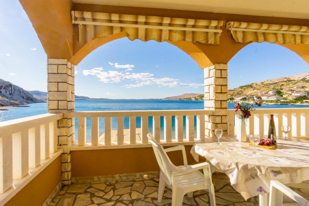 Kustic At The Beach Metajna Exterior photo